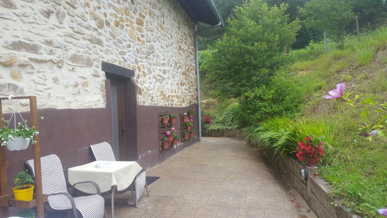 Apartamentos Rurales Larrago Busturia Luaran gambar